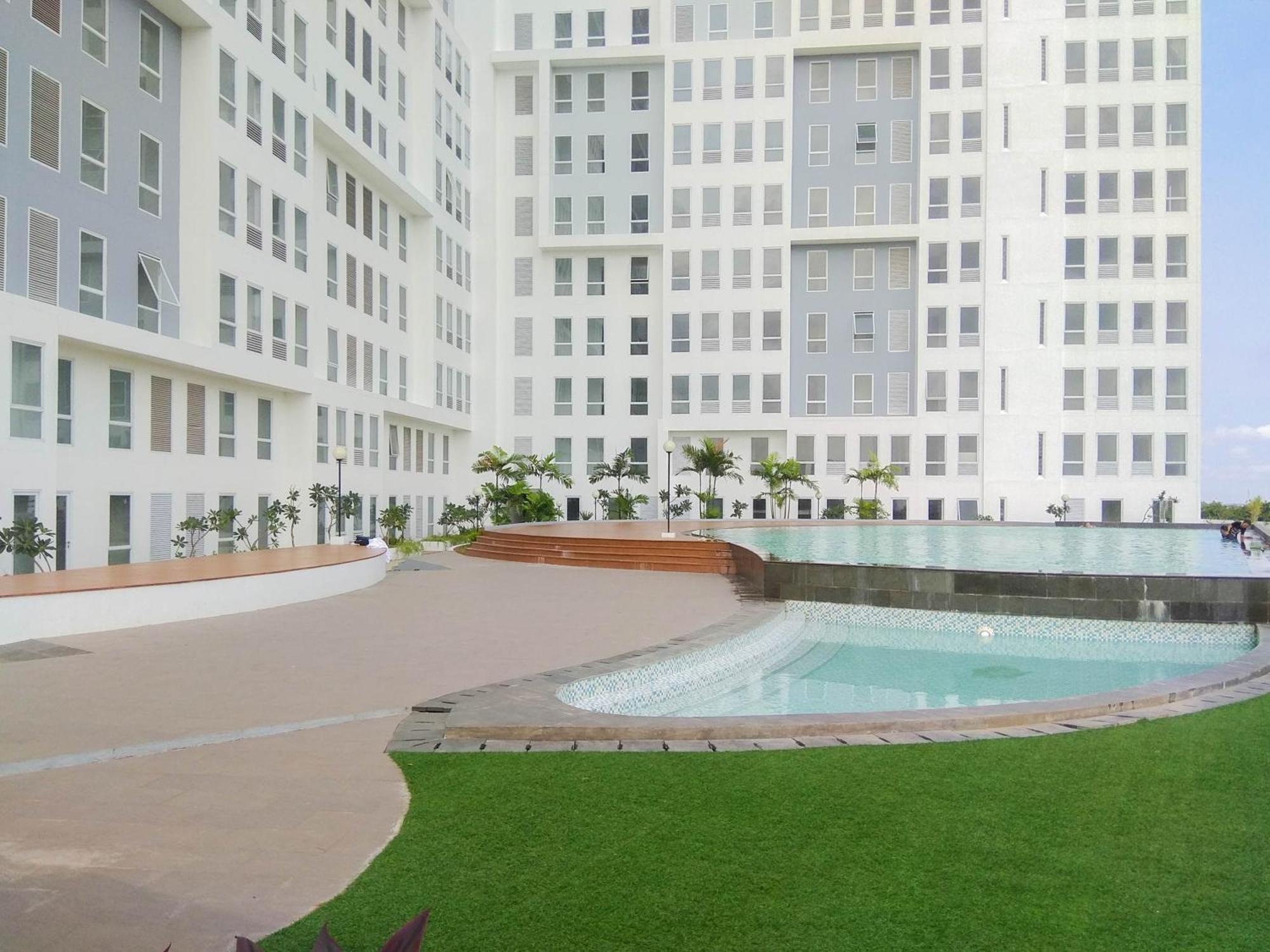 Warm And Cozy Patraland Urbano By Travelio Bekasi